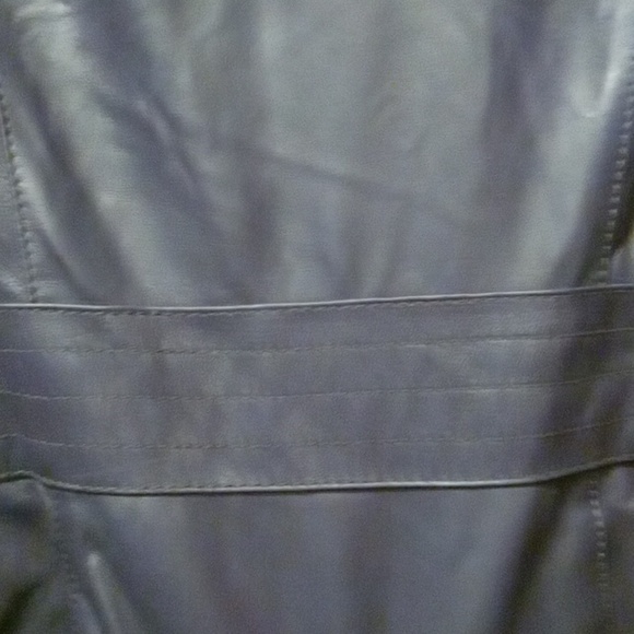 A Tori Burtch Classic Vintage Leather Jackets in Mint Condition Never Worn. - Picture 5 of 5